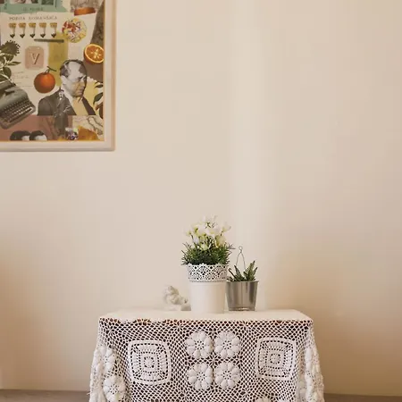 Liola' Couette-café *